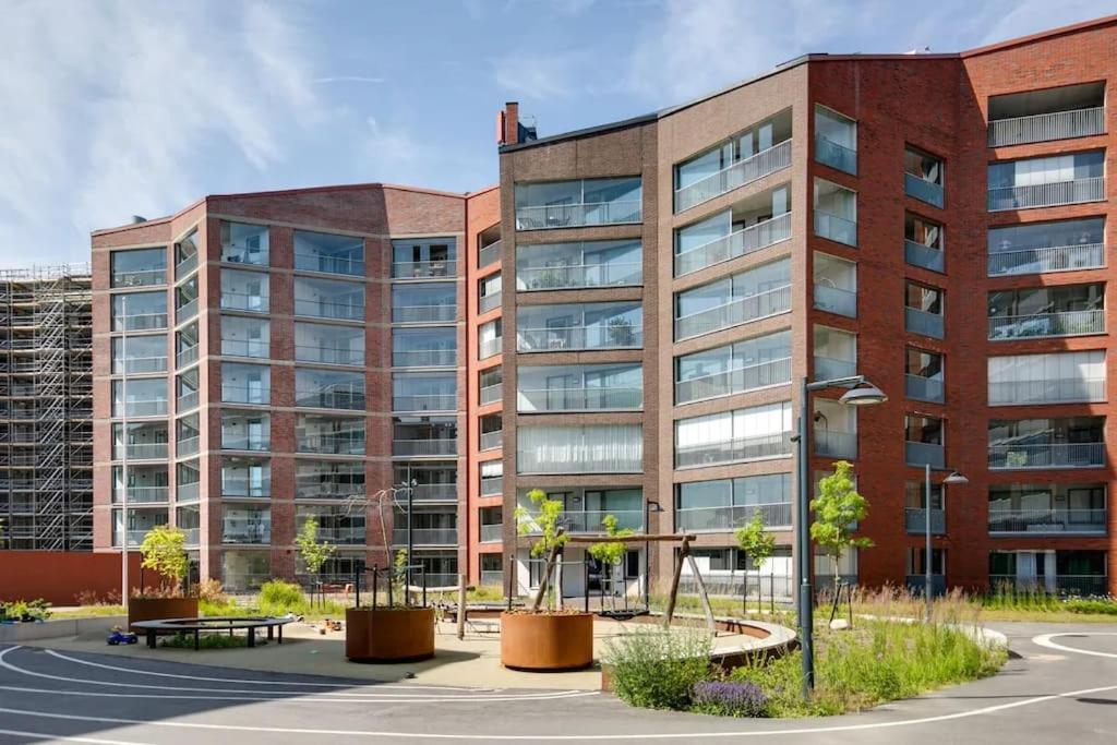 Apartamento Eco-apartment & Balcony Near Mall Of Tripla,